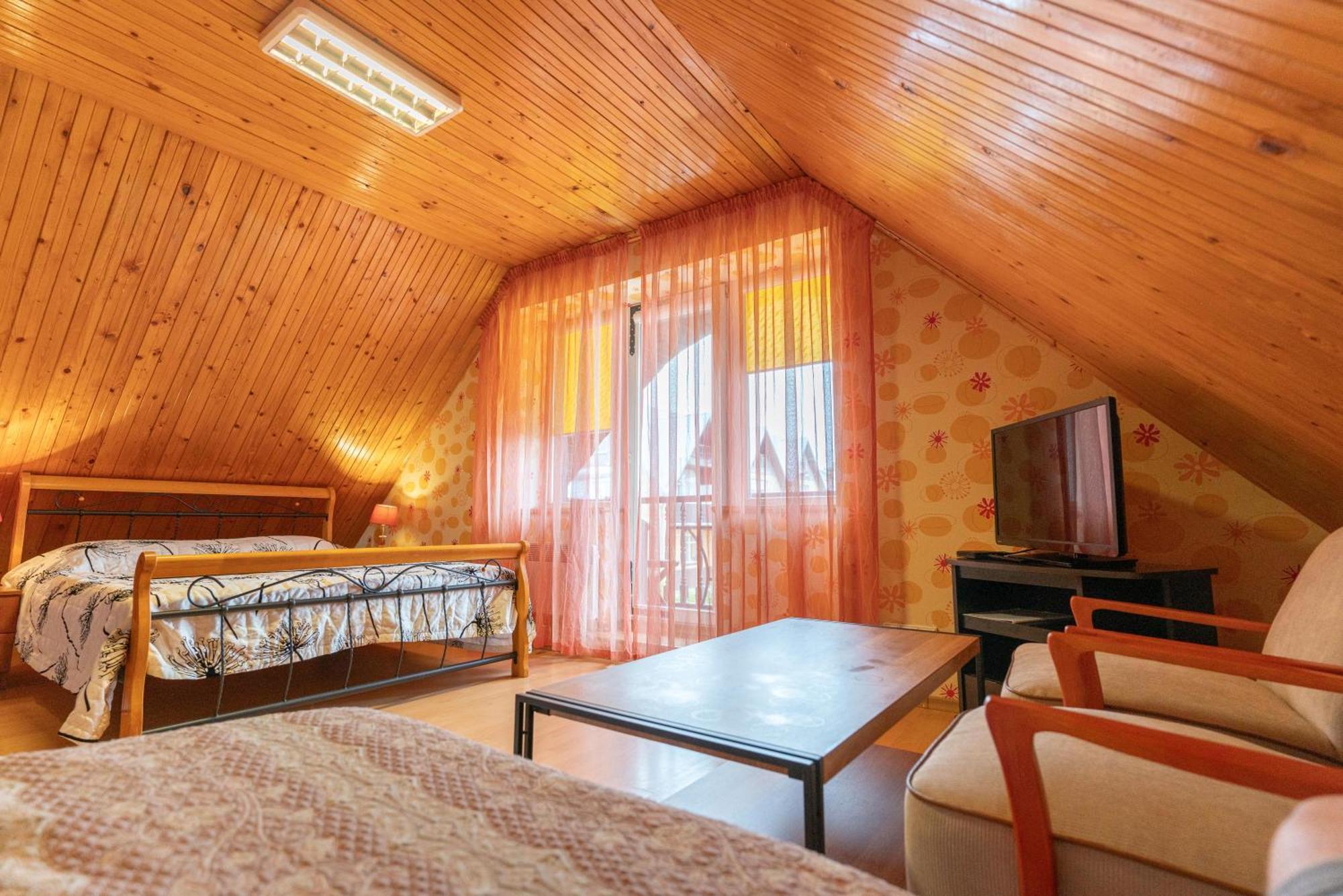 Po Kastonu & Spa Palanga Luaran gambar