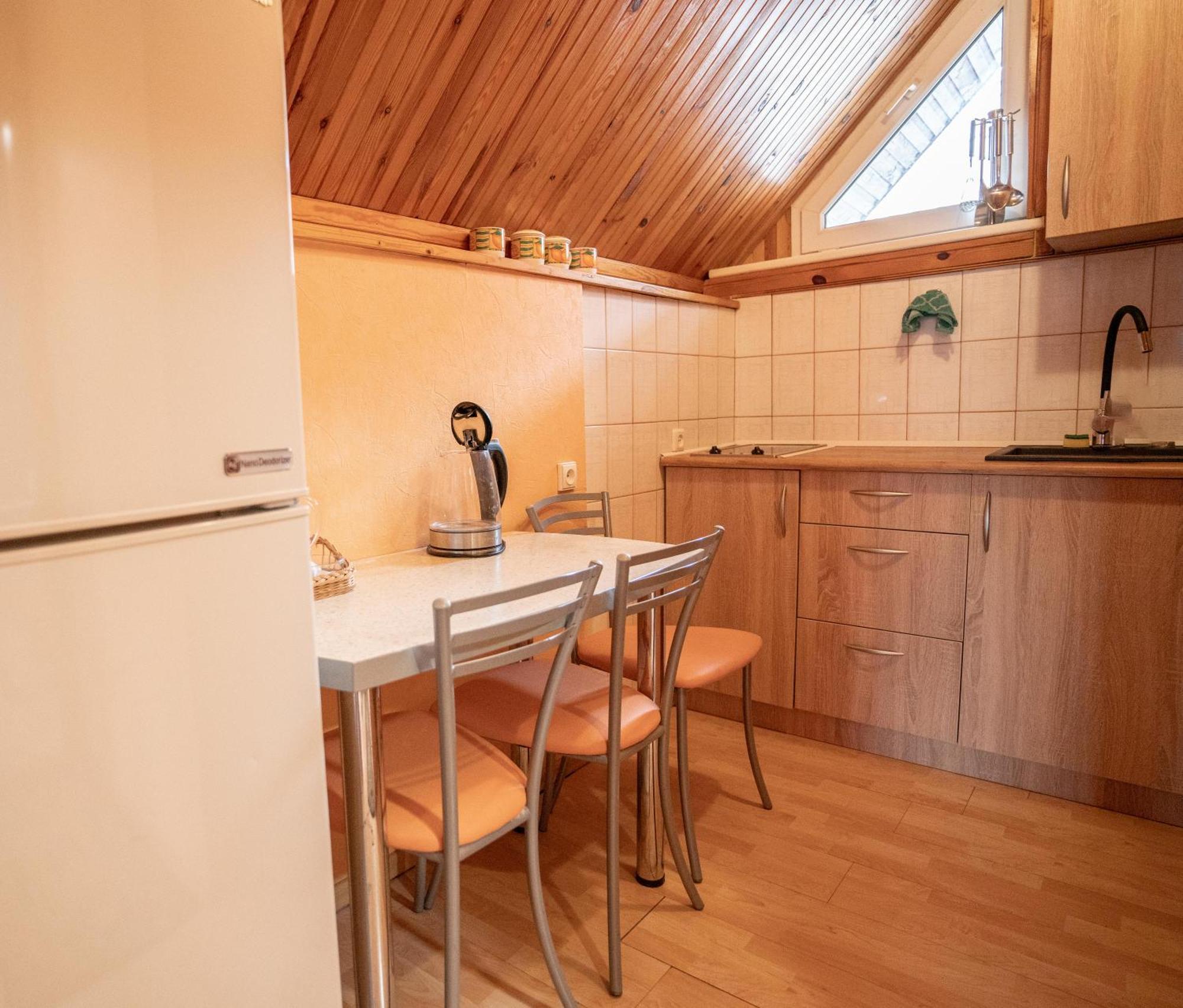 Po Kastonu & Spa Palanga Luaran gambar