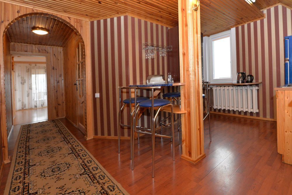 Po Kastonu & Spa Palanga Luaran gambar